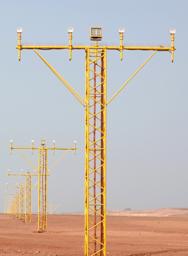 SGS Frangible Approach Light Mast